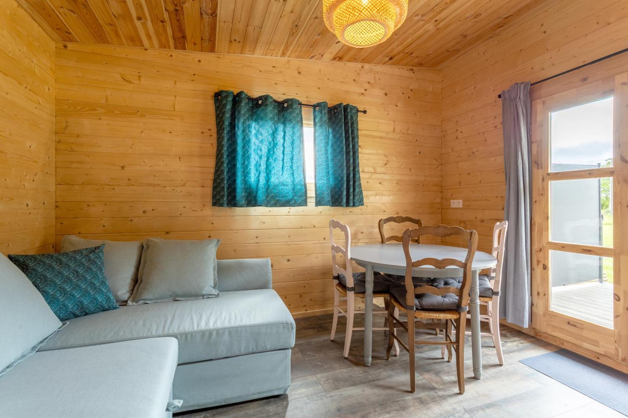 Chalet 4 Pers Landeleau 2Kms Canal מראה חיצוני תמונה